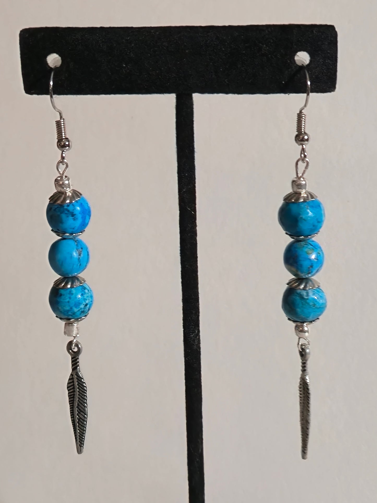 Turquoise bead earring